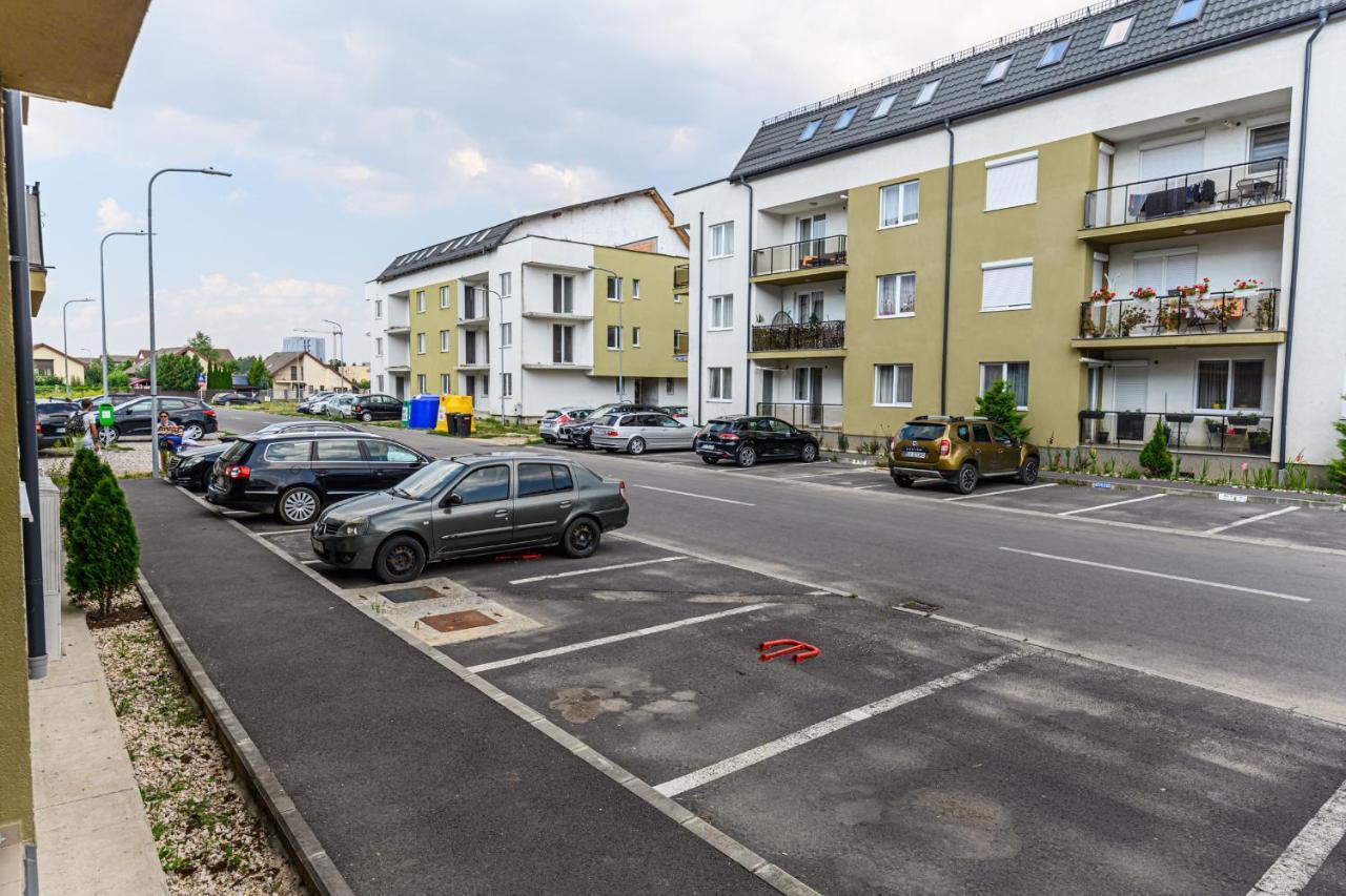Sona Plus Braşov Exteriör bild